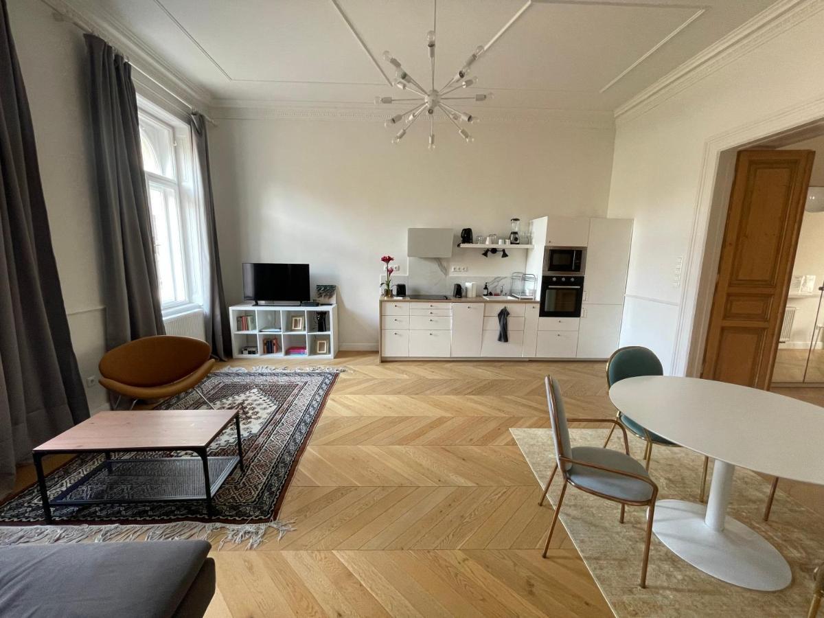 City Center 3, Elegant And Cozy 2Br In City Center! Budapeszt Zewnętrze zdjęcie