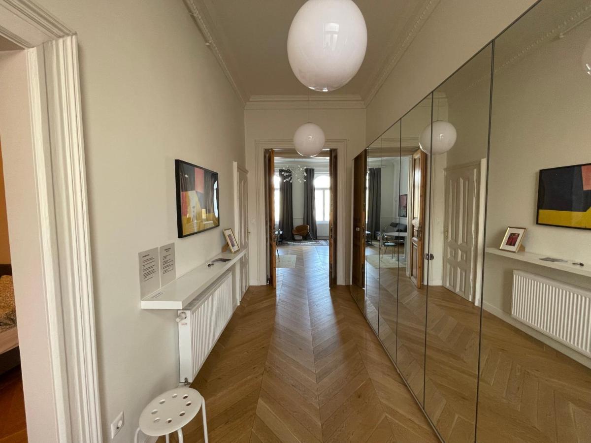 City Center 3, Elegant And Cozy 2Br In City Center! Budapeszt Zewnętrze zdjęcie