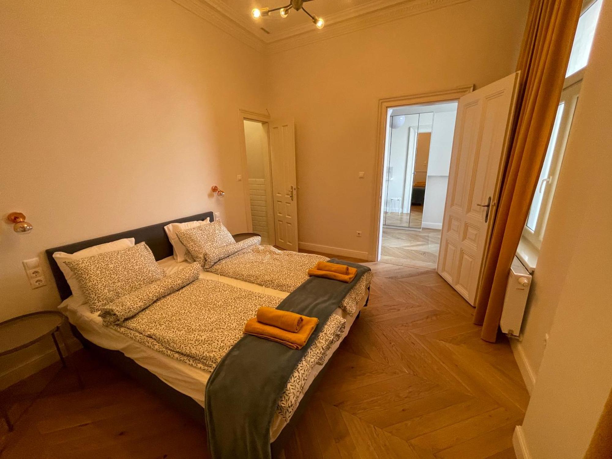 City Center 3, Elegant And Cozy 2Br In City Center! Budapeszt Zewnętrze zdjęcie
